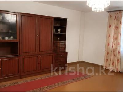 3-комнатная квартира · 64.9 м² · 1/5 этаж, 15 микрорайон за 23.5 млн ₸ в Семее