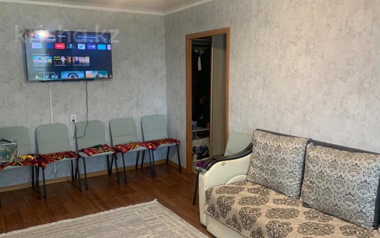 4-бөлмелі пәтер · 62 м² · 4/5 қабат, Уральская 2, бағасы: 21.5 млн ₸ в Костанае — фото 2