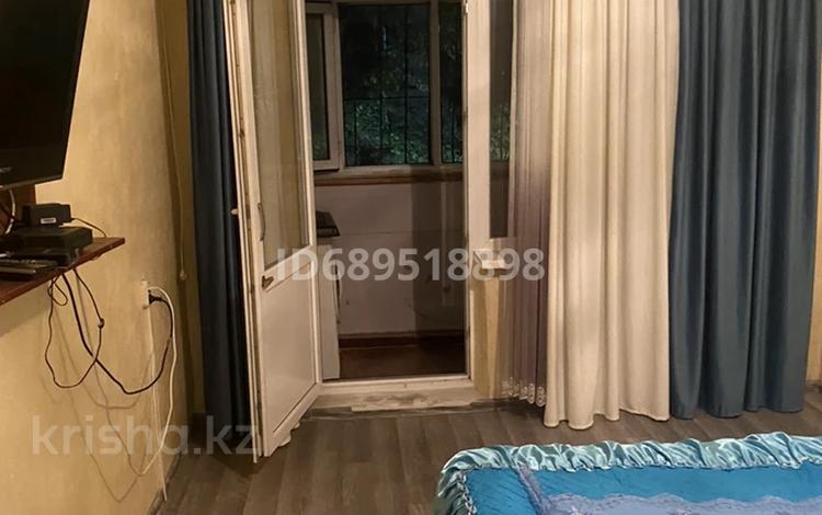 1-комнатная квартира · 32 м² · 2/4 этаж, Кунаева 30 за 2 500 ₸ в Алматы, Медеуский р-н — фото 3