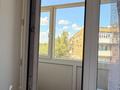 3-комнатная квартира · 57 м² · 4/5 этаж, Майкудук, 13й микрорайон 18 за 15 млн ₸ в Караганде, Алихана Бокейханова р-н — фото 13