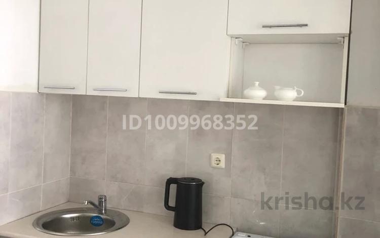 1-бөлмелі пәтер · 41 м², мкр Юго-Восток, Б.Ашимова 22, бағасы: 140 000 ₸ в Караганде, Казыбек би р-н — фото 2