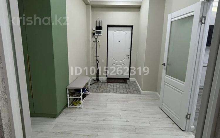 2-бөлмелі пәтер · 91.5 м² · 9/10 қабат, 17-ш/а. 103, бағасы: 45 млн ₸ в Актау, 17-й мкр — фото 2