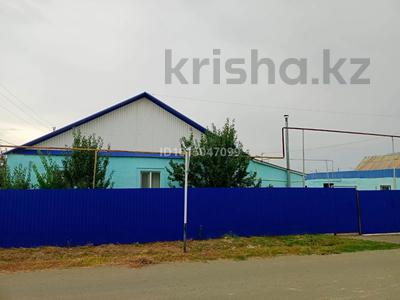Отдельный дом · 4 комнаты · 169 м² · 11 сот., Бекзат Саттарханов 19 — Туман за 16.8 млн ₸ в Аксае