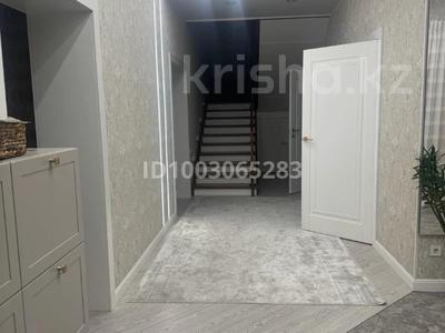 Отдельный дом · 5 комнат · 300 м² · 6 сот., 11-й микрорайон, Безеделева 15 — Парк Победы за 120 млн 〒 в Шымкенте, Енбекшинский р-н