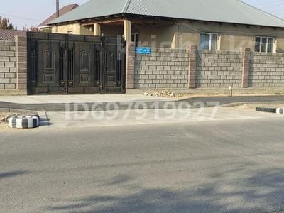 Отдельный дом · 3 комнаты · 80 м² · 8 сот., Домалақ ана 106 — Массив Арай за 35 млн 〒 в Таразе