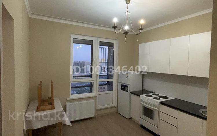 1-комнатная квартира · 36 м² · 14/20 этаж, Бектурова 4/1 за 200 000 ₸ в Астане, Нура р-н — фото 2