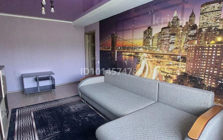 2-комнатная квартира · 43 м² · 4/4 этаж, мкр №8 4 за 35 млн ₸ в Алматы, Ауэзовский р-н — фото 2