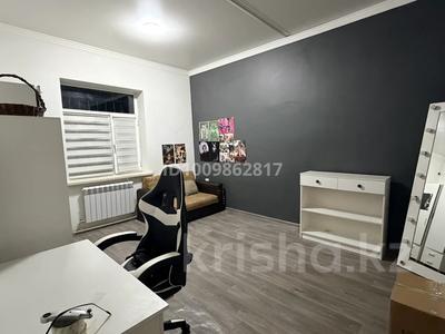 2-бөлмелі пәтер · 54 м² · 1/2 қабат, Гагарина 72, бағасы: 150 000 ₸ в Шымкенте, Туран р-н
