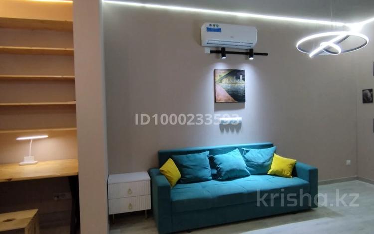 2-комнатная квартира · 42 м² · 8/13 этаж, Райымбека 348/1к2 — Емцова за 280 000 ₸ в Алматы, Ауэзовский р-н — фото 35
