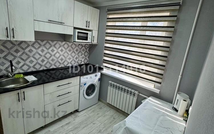 2-бөлмелі пәтер · 59 м² · 1/5 қабат, Независимости — Независимости, бағасы: 13 000 ₸ в Сатпаев — фото 2
