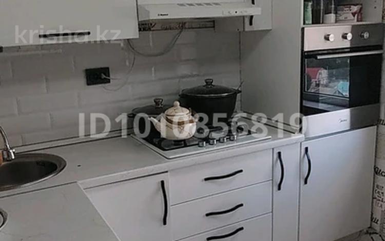 2-комнатная квартира · 52 м² · 9/10 этаж, мкр 12 — Сзади City Shopping Center за 17 млн ₸ в Актобе — фото 25