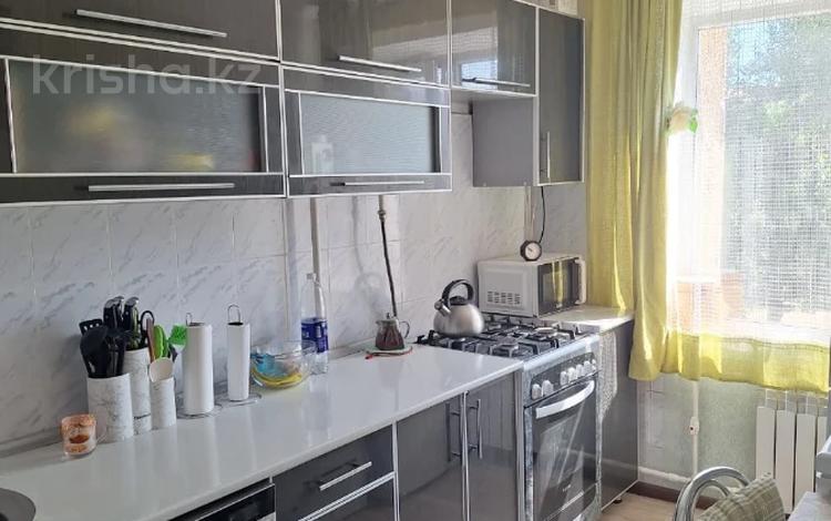 3-комнатная квартира · 59 м² · 2/5 этаж, рыскулова за 15.5 млн ₸ в Актобе — фото 2