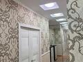 3-бөлмелі пәтер · 89 м² · 6/12 қабат, 33-й мкр 21 — Школа НИШ, бағасы: 180 000 ₸ в Актау — фото 22