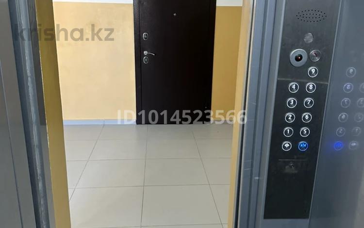 2-комнатная квартира · 64 м² · 4/9 этаж, Бирлик 23 за 150 000 ₸ в Уральске — фото 2