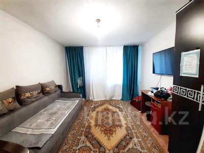 2-комнатная квартира, 54 м², 2/9 этаж, Жастар за 15 млн 〒 в Талдыкоргане, мкр Жастар