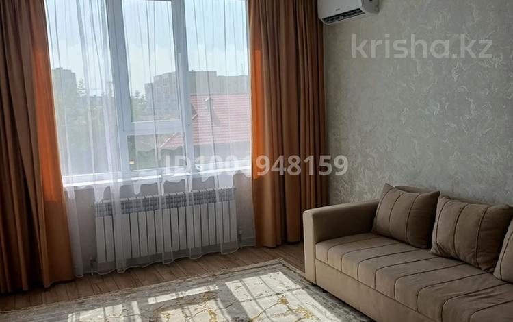 2-комнатная квартира · 53 м² · 3/9 этаж, Райымбек батыра 161Б — Ресторан Диана, Астер авто за 250 000 ₸ в  — фото 2