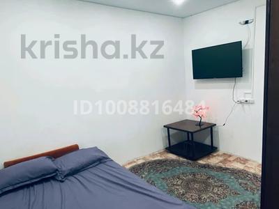Жеке үй · 1 бөлме · 50 м², Тилеужанова 11 — Областной больница, бағасы: 8 000 〒 в Уральске