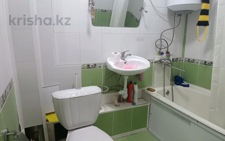 2-комнатная квартира · 48 м² · 2/5 этаж, 3мкр 8 за 170 000 ₸ в Конаеве — фото 2