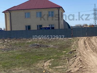 Аренда промбаз и заводов в Астане: Промбаза · 72 сотки, Пушкина 77/5 — Бигшанхай за 3 млн 〒 Промбаза · 72 сотки, Пушкина 77/5 — Бигшанхай за 3 млн 〒 в Астане, р-н Байконур