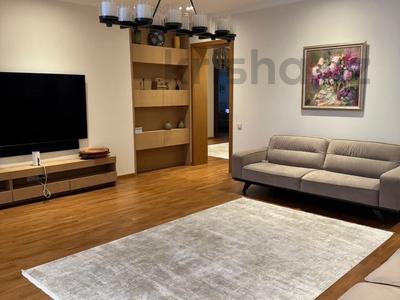5-комнатная квартира · 240 м² · 1/6 этаж, Рахмадиева 2/1 — Аль-Фараби за 255 млн ₸ в Алматы, Бостандыкский р-н