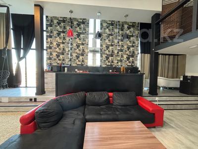 2-бөлмелі пәтер · 75 м² · 9/9 қабат, Жаңа қала ш/а., Абдирова 25, бағасы: 30 млн ₸ в Караганде, Казыбек би р-н