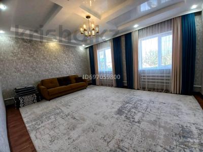 Жеке үй • 6 бөлмелер • 180 м² • 5 сот., мкр. Зачаганск пгт, Мкр. Зачаганск пгт, улица Бекетай — Микрорайон Болашақ, ближе к остановка магазин Ерасыл, бағасы: 45 млн 〒 в Уральске, мкр. Зачаганск пгт