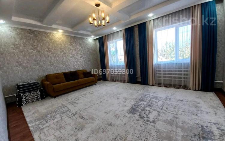 Отдельный дом · 5 комнат · 180 м² · 5 сот., мкр. Зачаганск пгт, Мкр. Зачаганск пгт, улица Бекетай 7 — Микрорайон Болашақ, ближе к остановка магазин Ерасыл за 45 млн ₸ в Уральске — фото 7