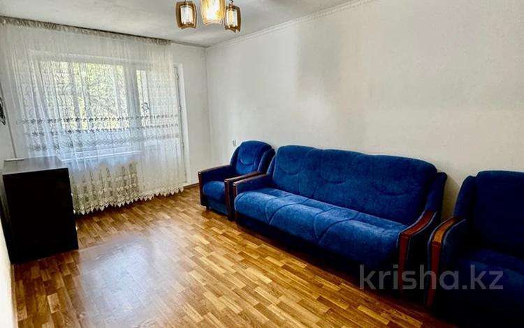 2-комнатная квартира, 45 м², 2/5 этаж помесячно, мкр Орбита-3 50