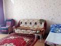 4-комнатная квартира, 73.3 м², 3/5 этаж, 1мкрорайон 14 за 7 млн 〒 в Шульбинске — фото 3