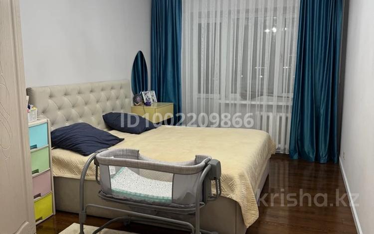 2-комнатная квартира · 64 м² · 9/12 этаж, Дукенулы 38 за 27.4 млн 〒 в Астане, Сарыарка р-н — фото 3