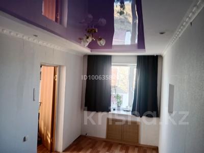 2-бөлмелі пәтер · 40 м² · 2 қабат, Гарышкелер 26 — Район больничный, бағасы: 4.3 млн ₸ в Есиль
