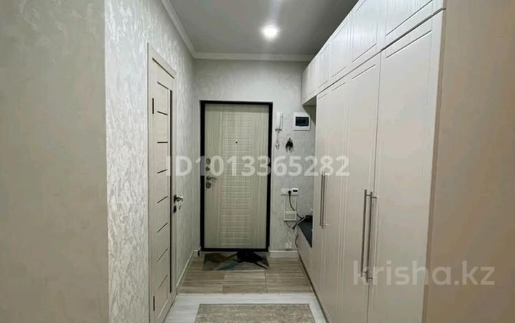 2-бөлмелі пәтер · 83.4 м² · 3/5 қабат, мкр. Алтын орда 17а, бағасы: 24.5 млн ₸ в Актобе — фото 2