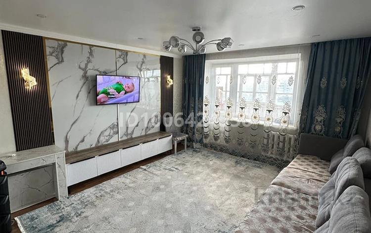 4-комнатная квартира · 87.9 м² · 10/12 этаж, 15микрорайон 20 — Ауезова за 26 млн 〒 в Семее — фото 2