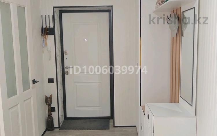 3-бөлмелі пәтер · 100 м² · 1/3 қабат, С/к Саздинское лесничество — За Тойота центром, бағасы: 40 млн ₸ в Актобе — фото 3
