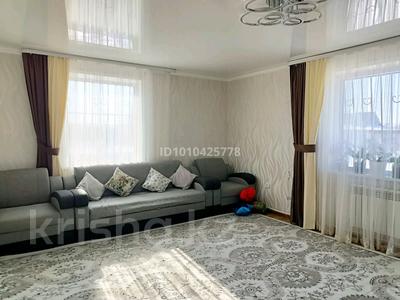 Отдельный дом · 5 комнат · 166.5 м² · 541 сот., Озерная — Район 5 магазина за 45 млн 〒 в 
