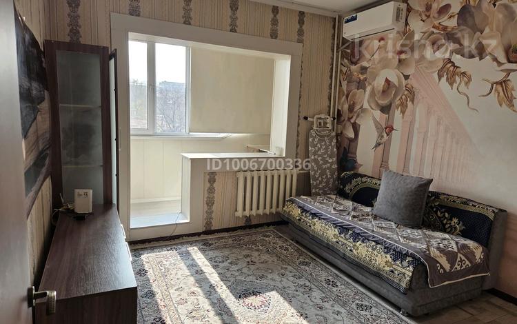 1-комнатная квартира · 34 м² · 3/5 этаж, Жарокова 217б за 250 000 ₸ в Алматы, Бостандыкский р-н — фото 2