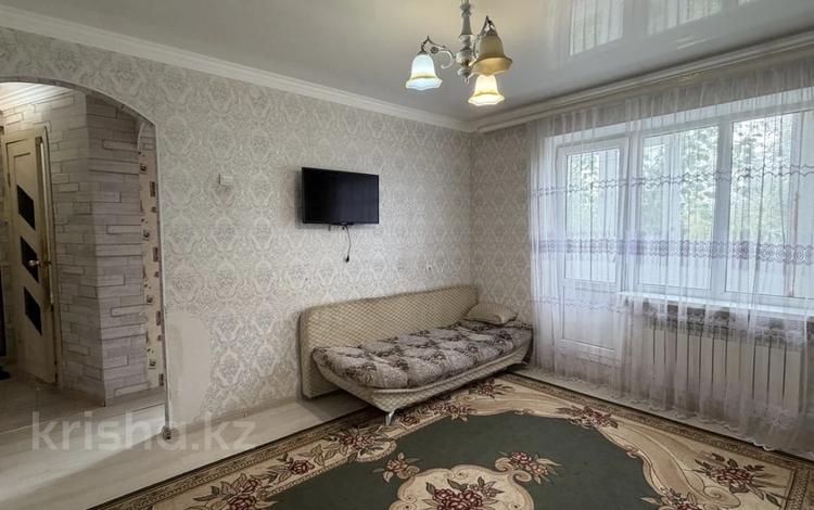 2-комнатная квартира · 37.3 м² · 4/5 этаж, мкр 8, Братьев Жубановых за 13.5 млн ₸ в Актобе — фото 4