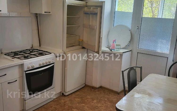 2-комнатная квартира · 50 м² · 4/5 этаж, Старый город, Ескі қала 19 за 120 000 ₸ в Актобе — фото 2