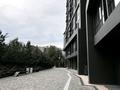 3-комнатная квартира · 94.5 м² · 8/10 этаж, Жарокова за 134.5 млн ₸ в Алматы, Бостандыкский р-н — фото 6