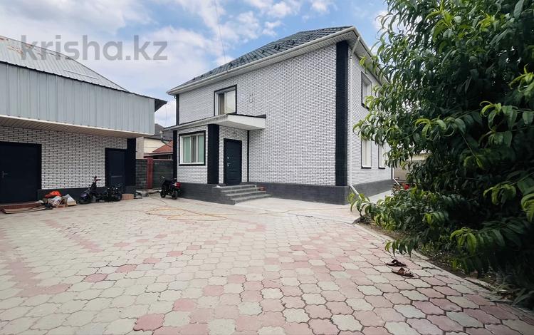 Жеке үй · 5 бөлме · 200 м² · 6 жүзд., Ұлжан-1 ш/а., бағасы: 95 млн ₸ в Алматы, Алатауский р-н — фото 16