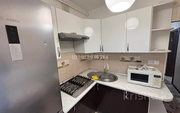 2-бөлмелі пәтер · 48 м² · 2/5 қабат, мкр Центральный, канцева 1 — драмтеатр, бағасы: 17 млн ₸ в Атырау — фото 2
