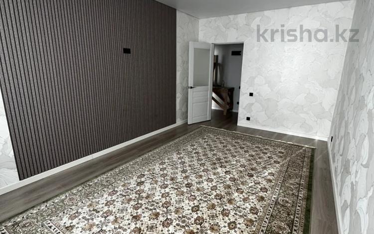 2-комнатная квартира · 70 м² · 1/6 этаж, 39-й мкр за 200 000 ₸ в Актау — фото 2