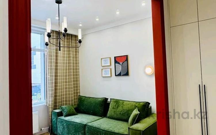 2-комнатная квартира · 43 м² · 4/17 этаж, Туран 52/2, 52/3 за 500 000 ₸ в Астане, Есильский р-н — фото 2