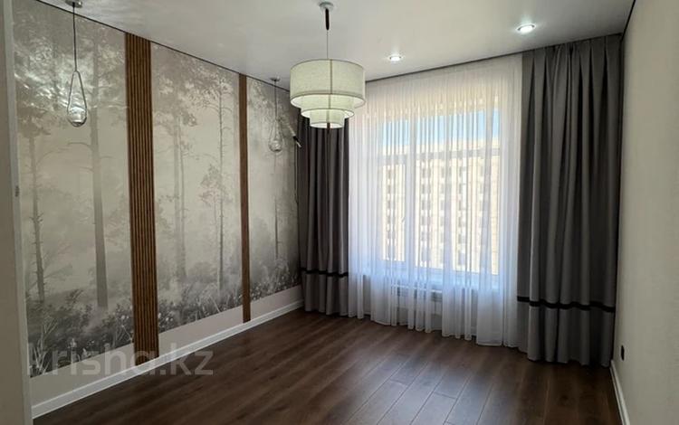 3-комнатная квартира · 100 м² · 5/7 этаж, 41-й мкр 22 за 43 млн ₸ в Актау — фото 2
