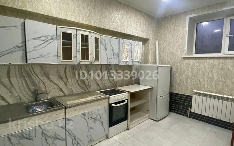 2-бөлмелі пәтер · 60 м² · 1/5 қабат, Азаттык, 3а, бағасы: 13.7 млн ₸ в Косшы — фото 2