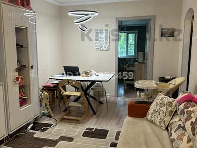2-бөлмелі пәтер · 45 м² · 2/4 қабат, мкр №11 14б, бағасы: 31 млн ₸ в Алматы, Ауэзовский р-н