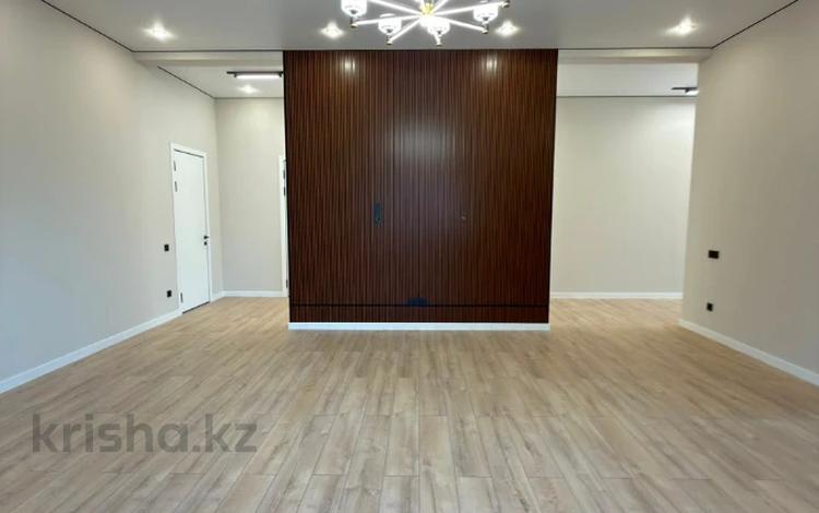 Жеке үй · 5 бөлме · 200 м² · 6 сот., Айжарык мкр. 89, бағасы: 87 млн ₸ в Туздыбастау (Калинино) — фото 33