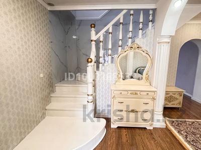 Аренда домов или дач посуточно в Астане: Дом · 6 комнат · 325 м², мкр Шубар, Тайбекова 44 за 120 000 〒 Дом · 6 комнат · 325 м², мкр Шубар, Тайбекова 44 за 120 000 〒 в Астане, Есильский р-н