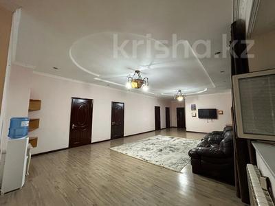 Отдельный дом · 6 комнат · 370 м² · 10 сот., 29-й мкр 52 за 85 млн 〒 в Актау