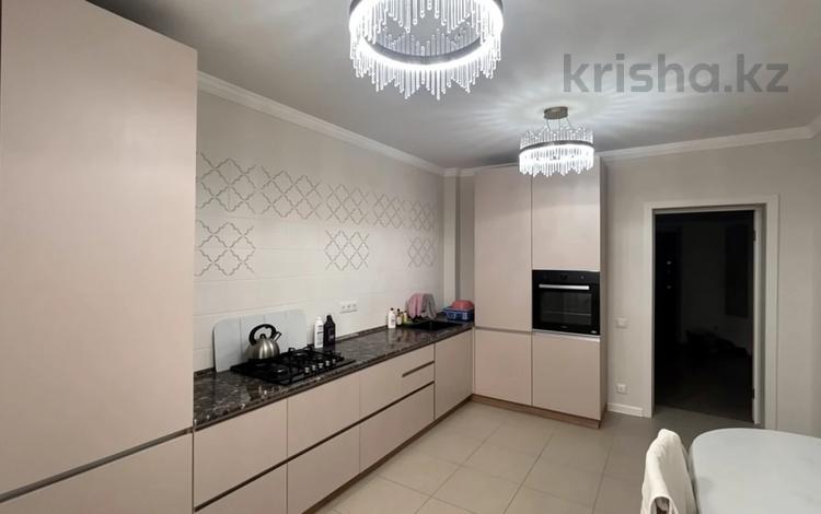 3-бөлмелі пәтер · 110 м² · 4/5 қабат, мкр. Алтын орда, бағасы: 45 млн ₸ в Актобе — фото 2